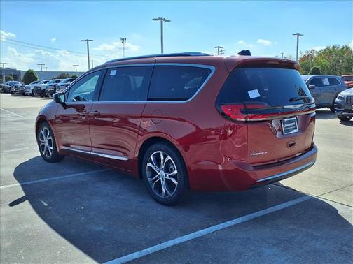 2026 Chrysler Pacifica L