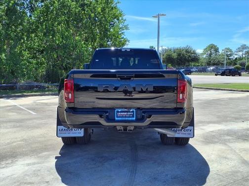 2025 RAM 3500 Laramie