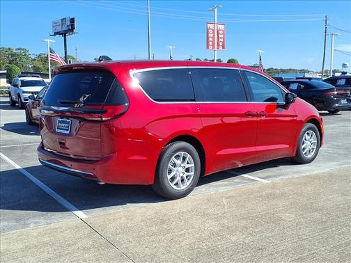 2026 Chrysler Pacifica L