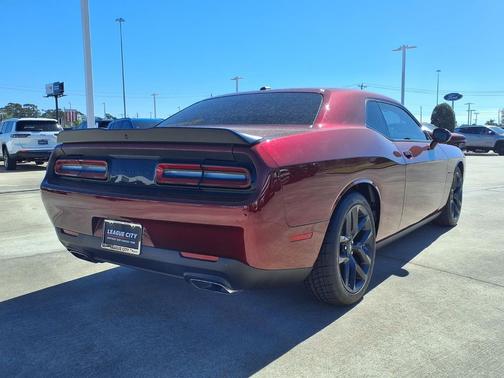 2022 Dodge Challenger R/T