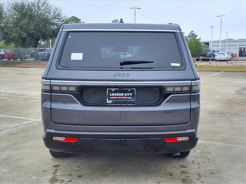 2026 Jeep Grand Wagoneer L 4x2