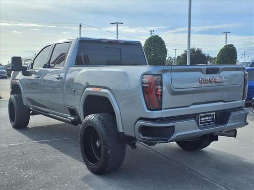 2024 GMC Sierra 2500 AT4