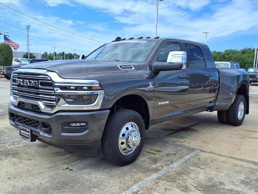 2025 RAM 3500 Laramie