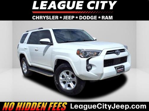 2022 Toyota 4Runner SR5