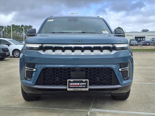 2026 Jeep Grand Wagoneer L Base