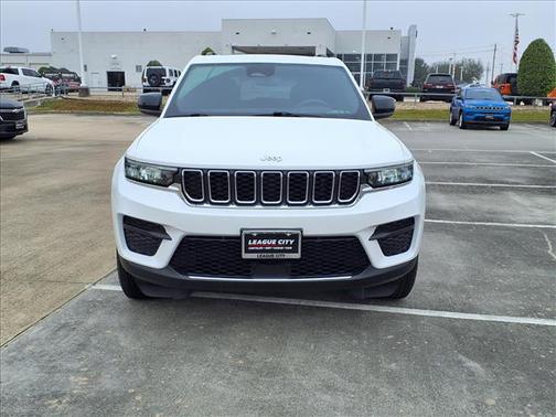 2024 Jeep Grand Cherokee Laredo