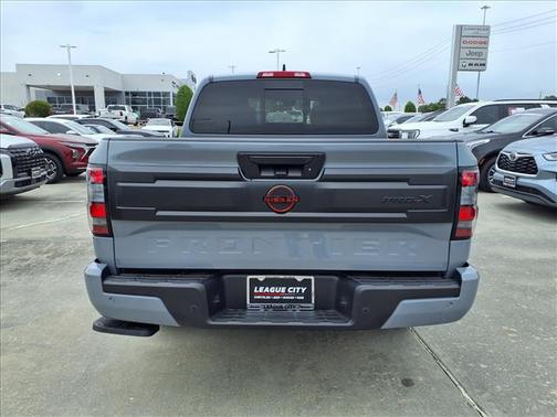 Boulder Gray Pearl 2025 Nissan Frontier PRO-X