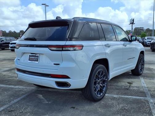 2025 Jeep Grand Cherokee Summit