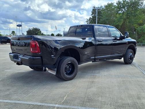 2025 RAM 3500 Laramie