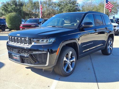 Diamond Black 2026 Jeep Grand Cherokee Limited
