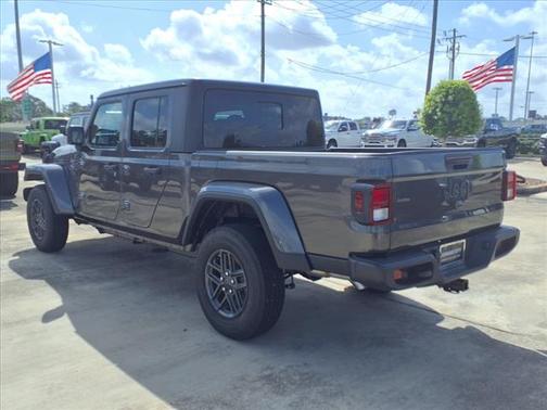 2025 Jeep Gladiator Sport S