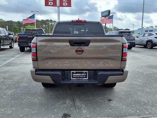 2023 Nissan Frontier PRO-X