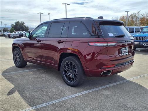 2025 Jeep Grand Cherokee Summit