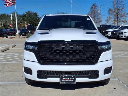 2026 RAM 1500 Express