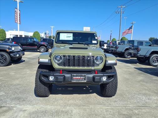 Green 2027 Jeep Wrangler Rubicon