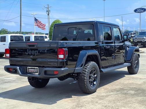2025 Jeep Gladiator Sport