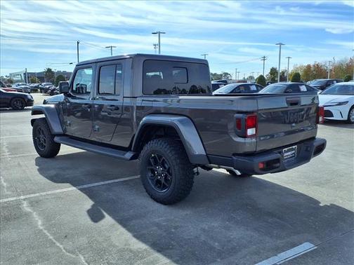 2026 Jeep Gladiator Sport