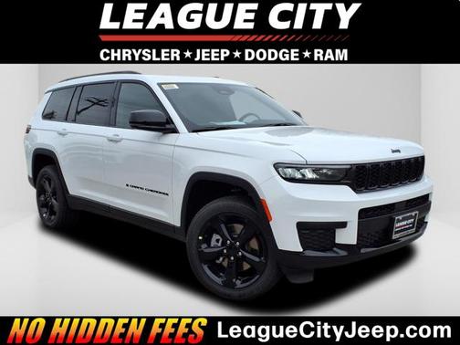 Bright White Clearcoat 2025 Jeep Grand Cherokee L Laredo