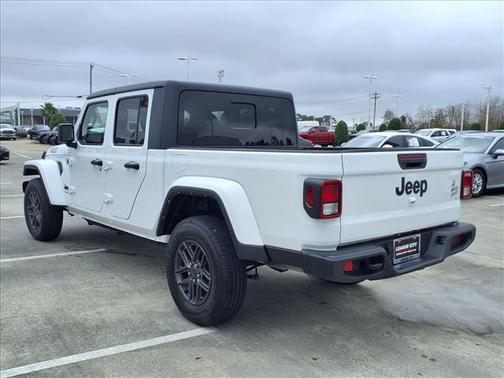 2021 Jeep Gladiator Sport