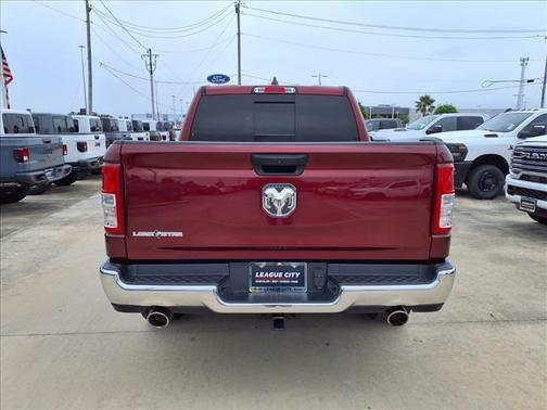 Delmonico Red Pearlcoat 2023 RAM 1500 Big Horn/Lone Star