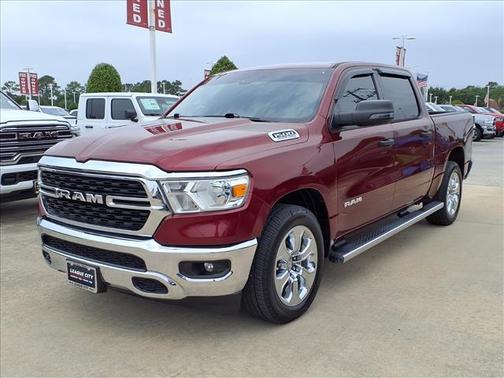 Delmonico Red Pearlcoat 2023 RAM 1500 Big Horn/Lone Star