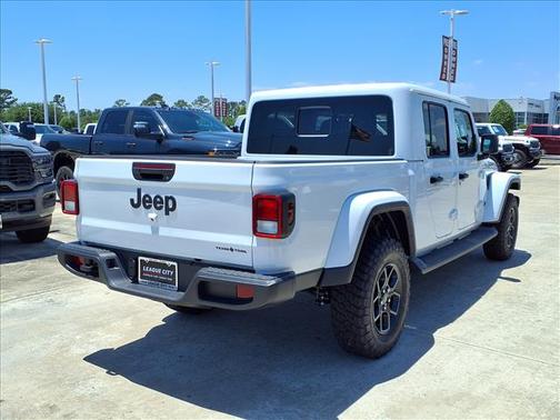 White 2026 Jeep Gladiator Sport