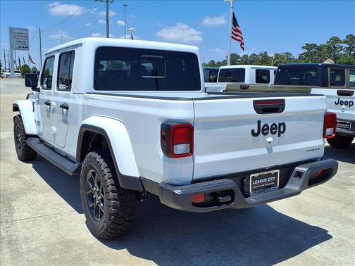 White 2026 Jeep Gladiator Sport
