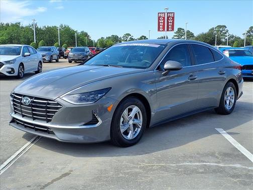 2023 Hyundai SONATA SE