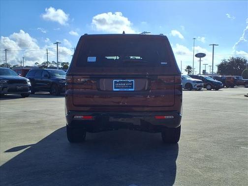 2025 Jeep Wagoneer Series II