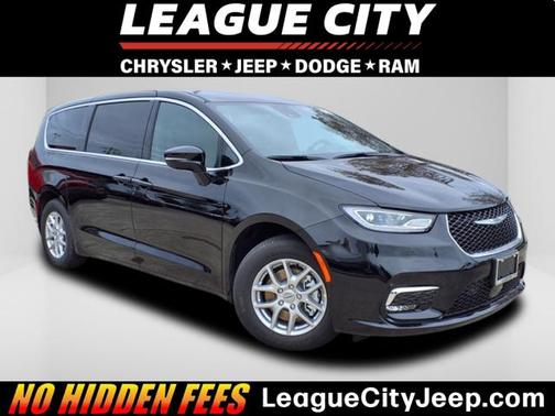 2025 Chrysler Pacifica L