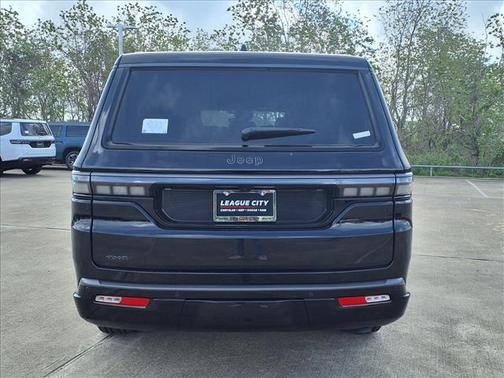 Gloss Black 2026 Jeep Grand Wagoneer L Limited