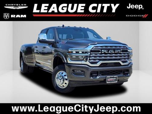2026 RAM 3500 Limited
