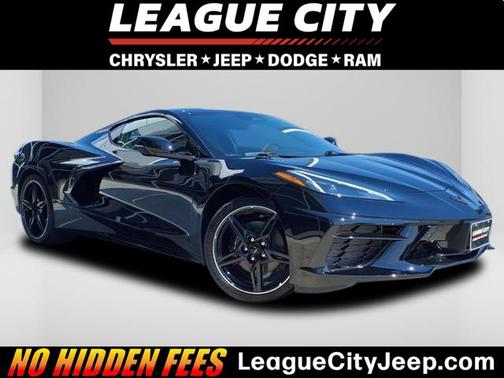 2025 Chevrolet Corvette Stingray w/2LT
