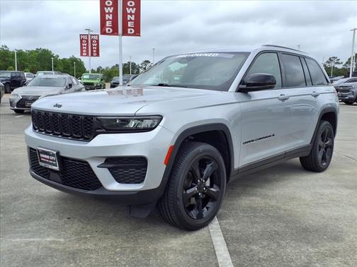 2023 Jeep Grand Cherokee Altitude