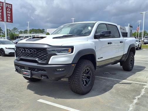 Bright White Clearcoat 2026 RAM 1500 RHO