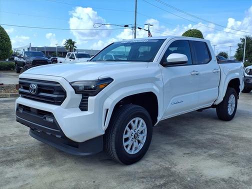 2024 Toyota Tacoma SR5
