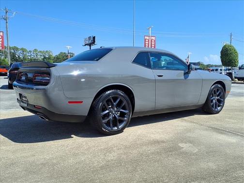 2023 Dodge Challenger SXT