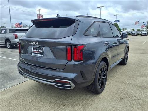 Gravity Gray 2023 Kia Sorento SX
