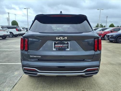 Gravity Gray 2023 Kia Sorento SX