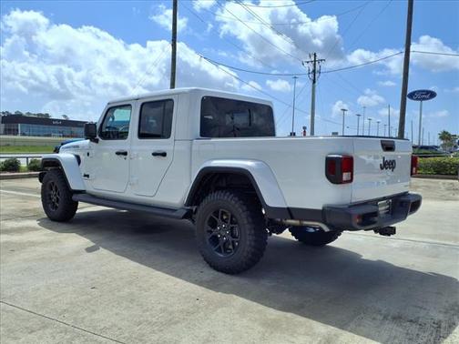 2025 Jeep Gladiator Sport