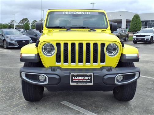 2023 Jeep Gladiator Overland