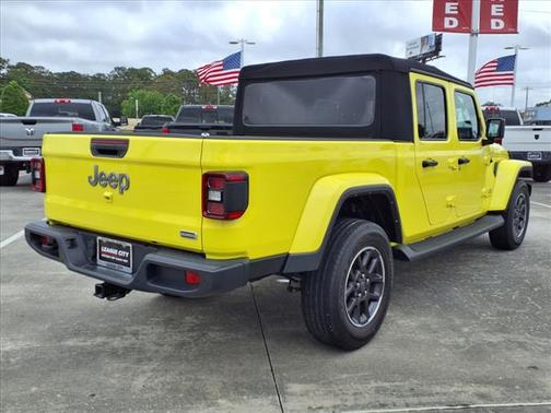 2023 Jeep Gladiator Overland