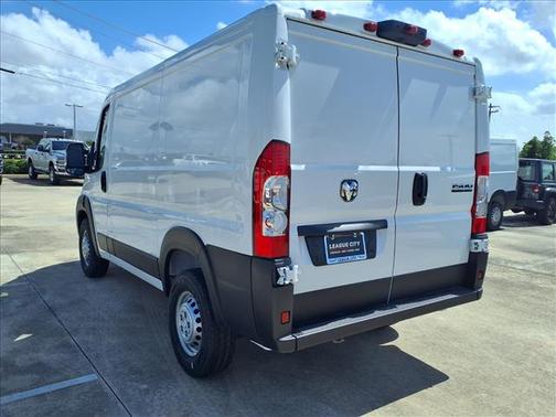 White 2026 RAM ProMaster 1500 Low Roof