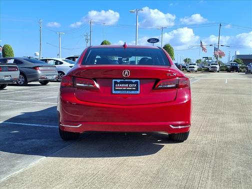 2017 Acura TLX w/Technology Package
