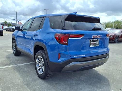 Rapids Metallic 2026 GMC Terrain Elevation