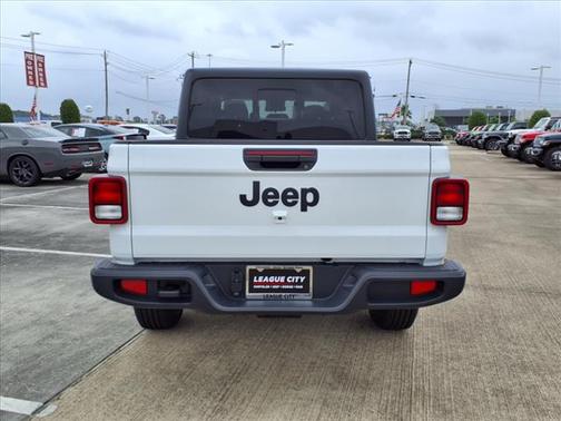 2025 Jeep Gladiator Sport S
