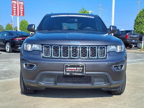 2019 Jeep Grand Cherokee Laredo