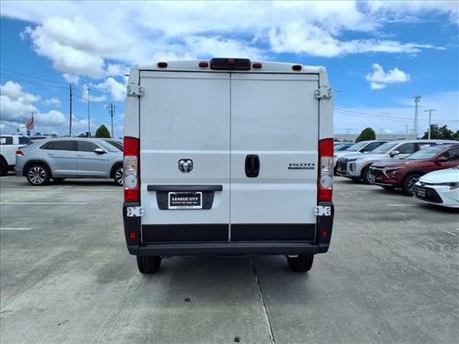 Bright White Clearcoat 2024 RAM ProMaster 1500 Low Roof