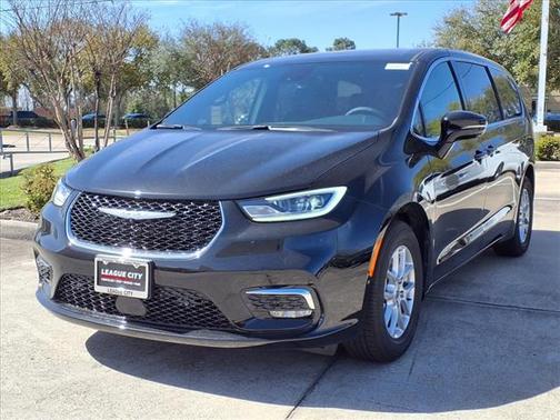 2025 Chrysler Pacifica L