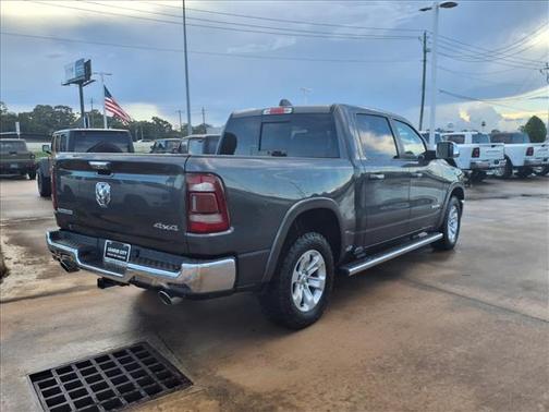 Granite Crystal Metallic Clearcoat 2019 RAM 1500 Laramie